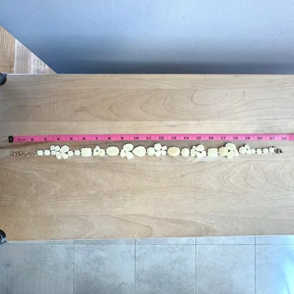 J. CREW Candy Gem Opaque Cream Rhinestone Statement Necklace - 20" w 2" extender - Picture 4 of 4